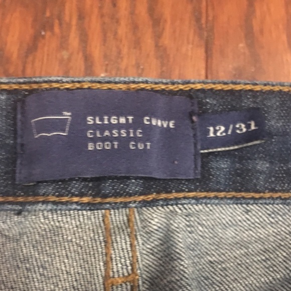 Levi’s Slight Curve Classic Bootcut - Picture 2 of 4